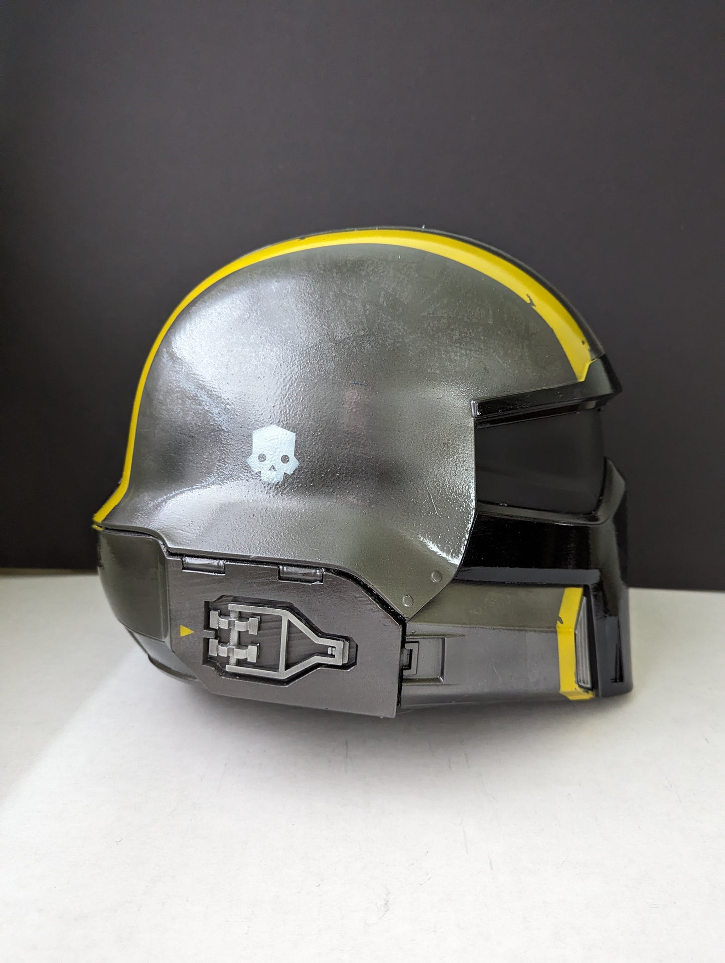 Helldivers B-01 Tactical Helmet