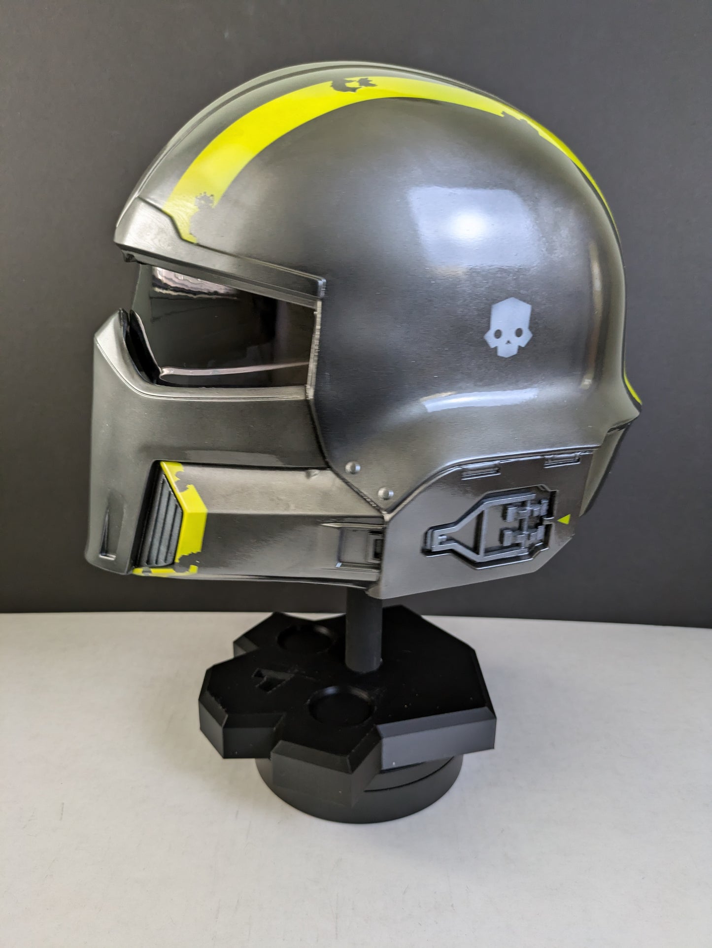 Helldivers B-01 Tactical Helmet