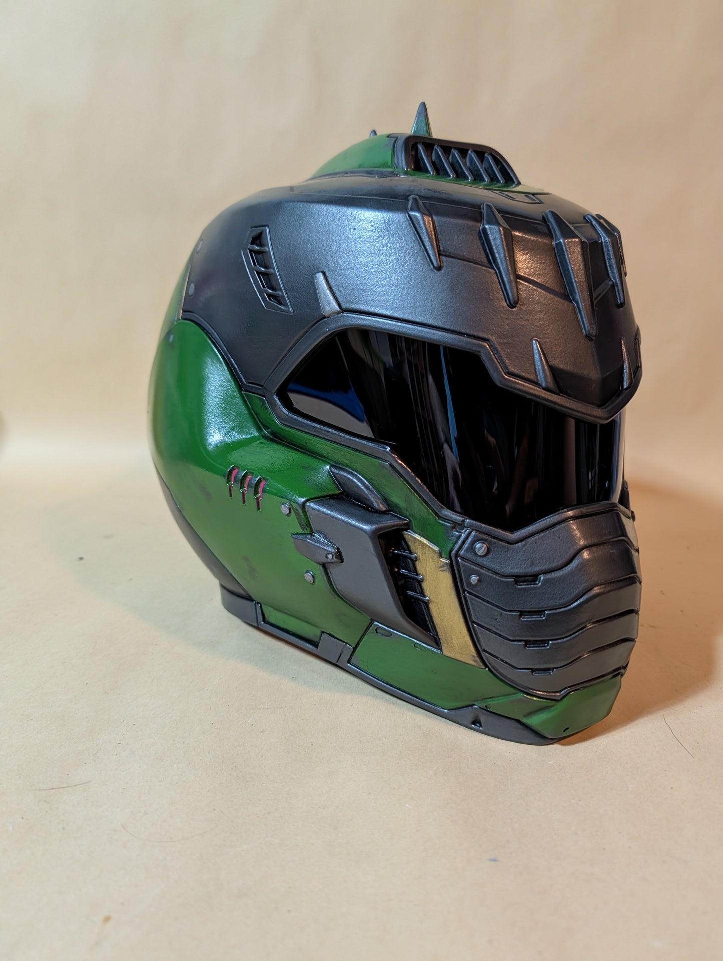 Doomslayer helmet