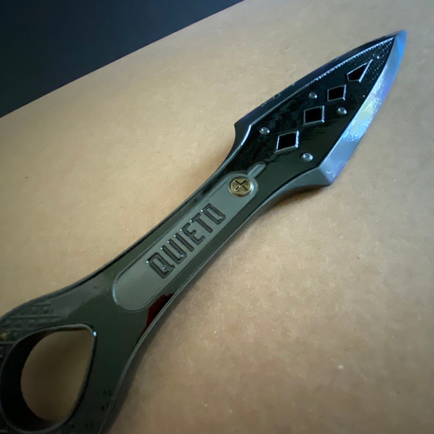 Apex Legends Wraith Kunai Heirloom